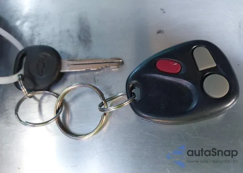 2001 Chevrolet Silverado 1500Hd Ls z USA, uszkodzony, nr VIN 1GCGC13U01F199446